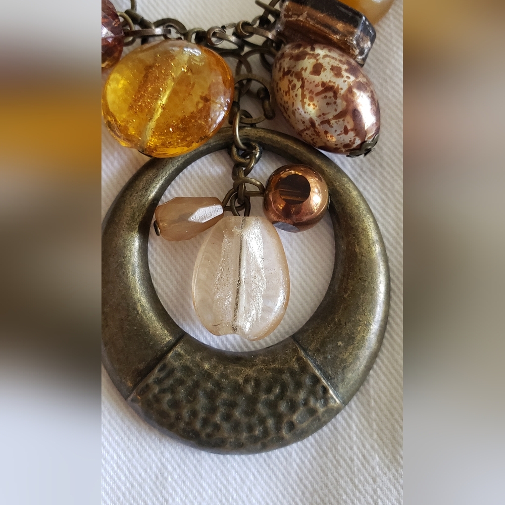 NECKLACE - Picture 2 of 7